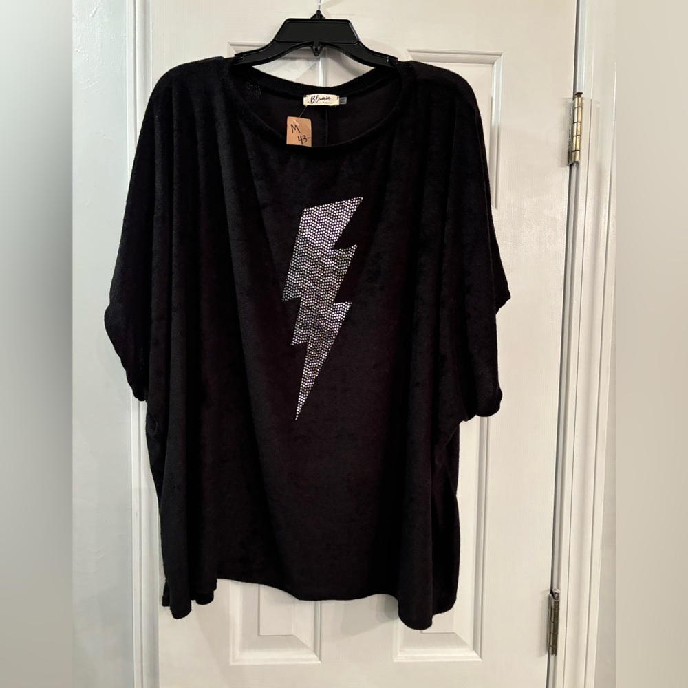 Women’s rock star short sleeve boutique top size medium